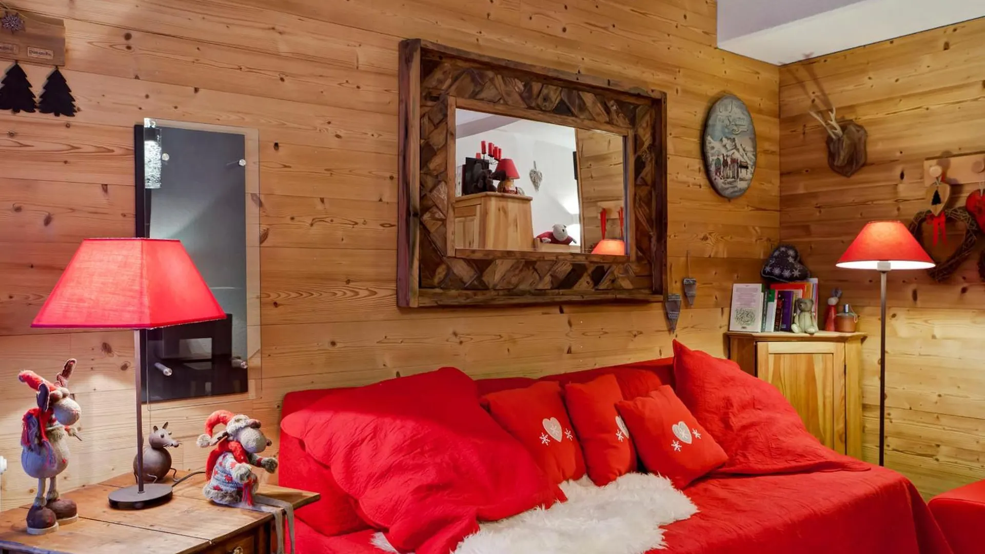 Apartment Studio Renove 2* Pour 4 Personnes - Centre De Brides-Les-Bains Avec Parking Et Wifi - Fr-1-512-167
