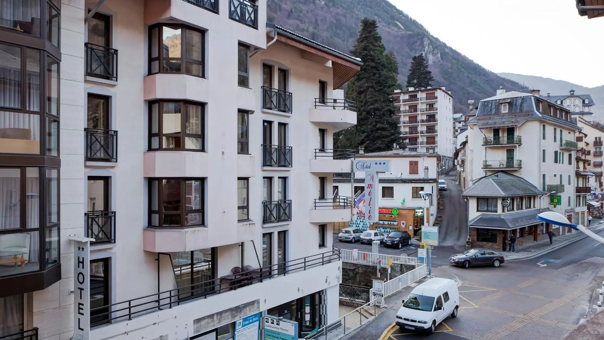 Studio Renove 2* Pour 4 Personnes - Centre De Brides-Les-Bains Avec Parking Et Wifi - Fr-1-512-167 Apartment